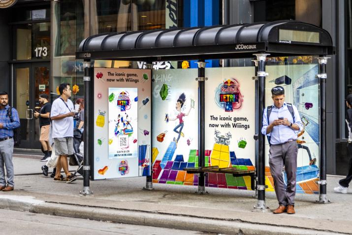 Red Bull x Tetris OOH Advertising Campaign on JCDecaux Static Bus Shelter in Chicago